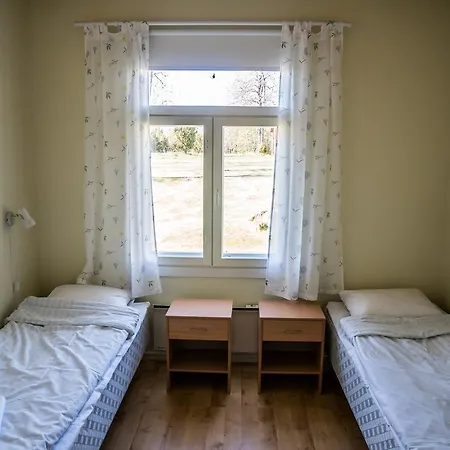 Bed & Breakfast Gasthem Tva Gula Hus